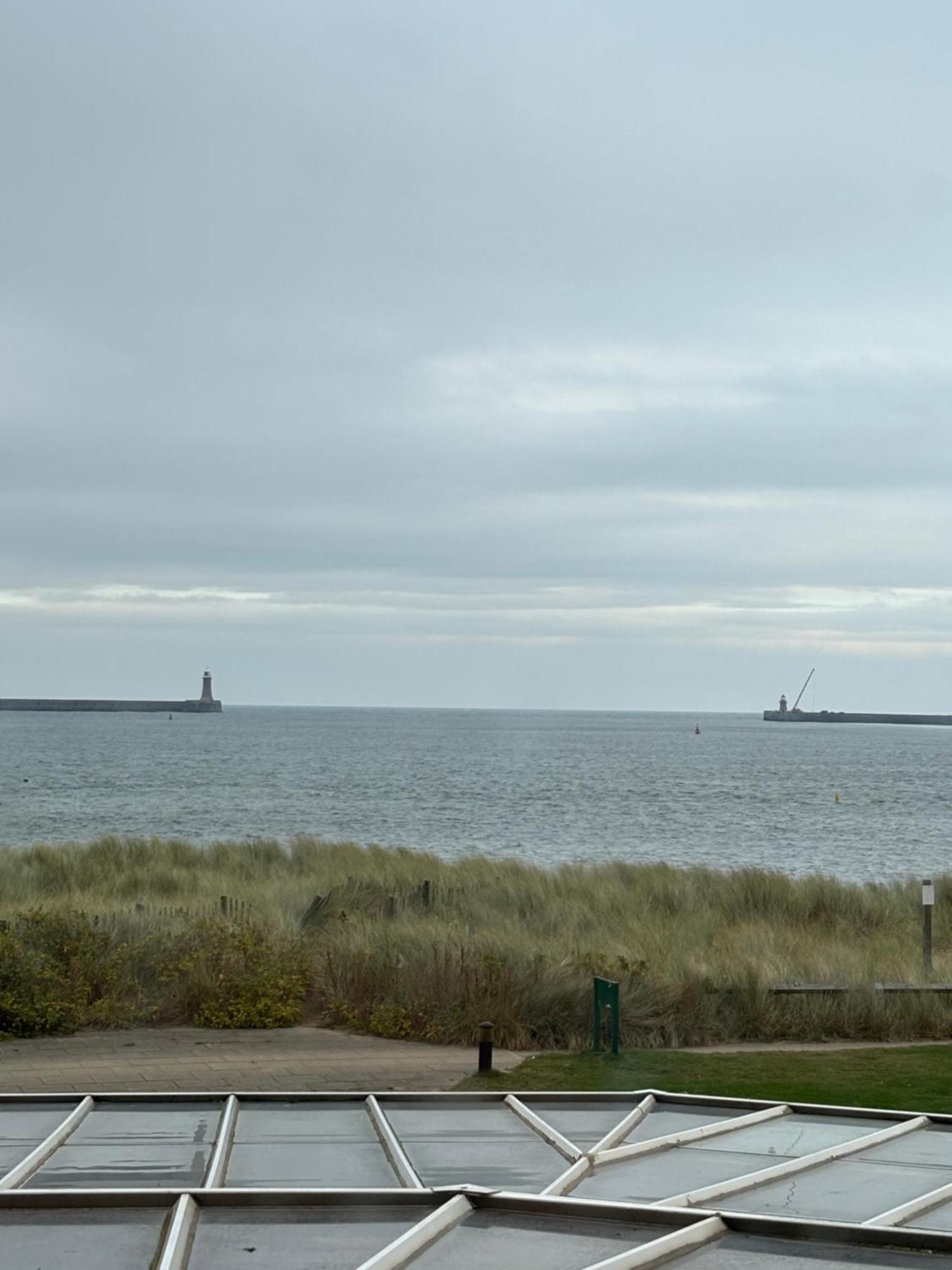 The Little Haven Hotel On The Beach South Shields Exteriör bild
