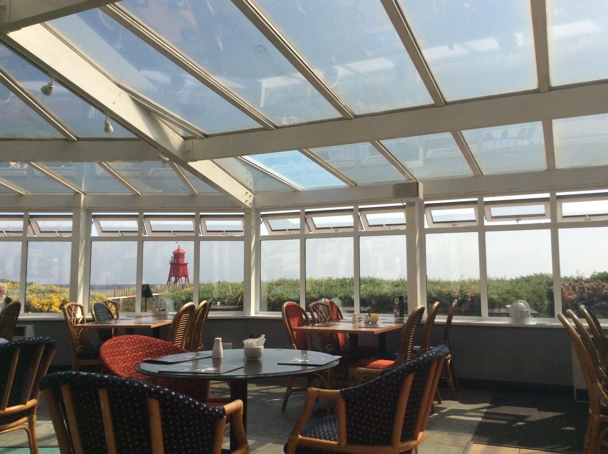 The Little Haven Hotel On The Beach South Shields Exteriör bild